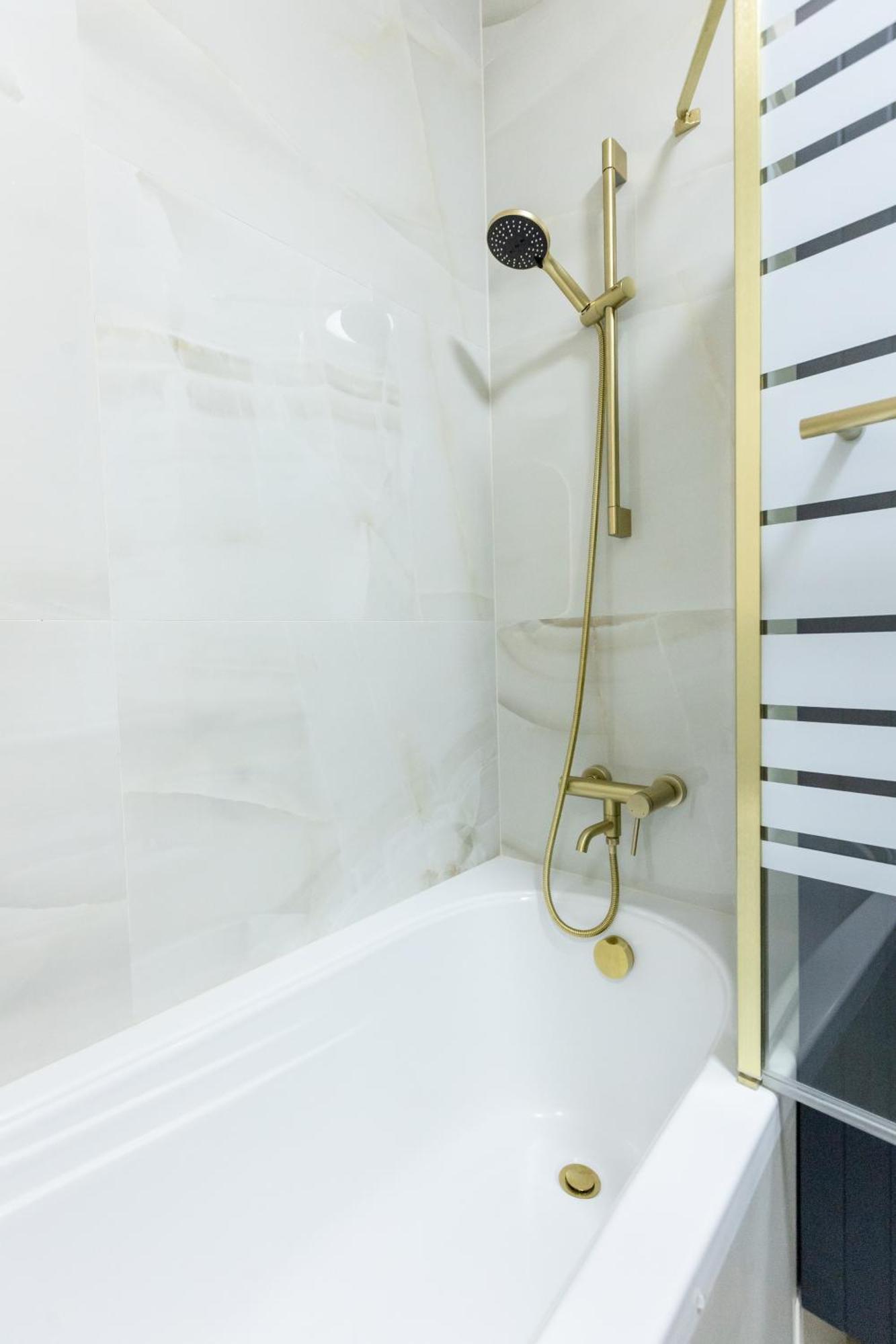Decadent Art Deco Balcony Apartment In Old Town 프라하 외부 사진